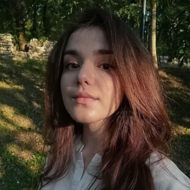 Алида Амирова