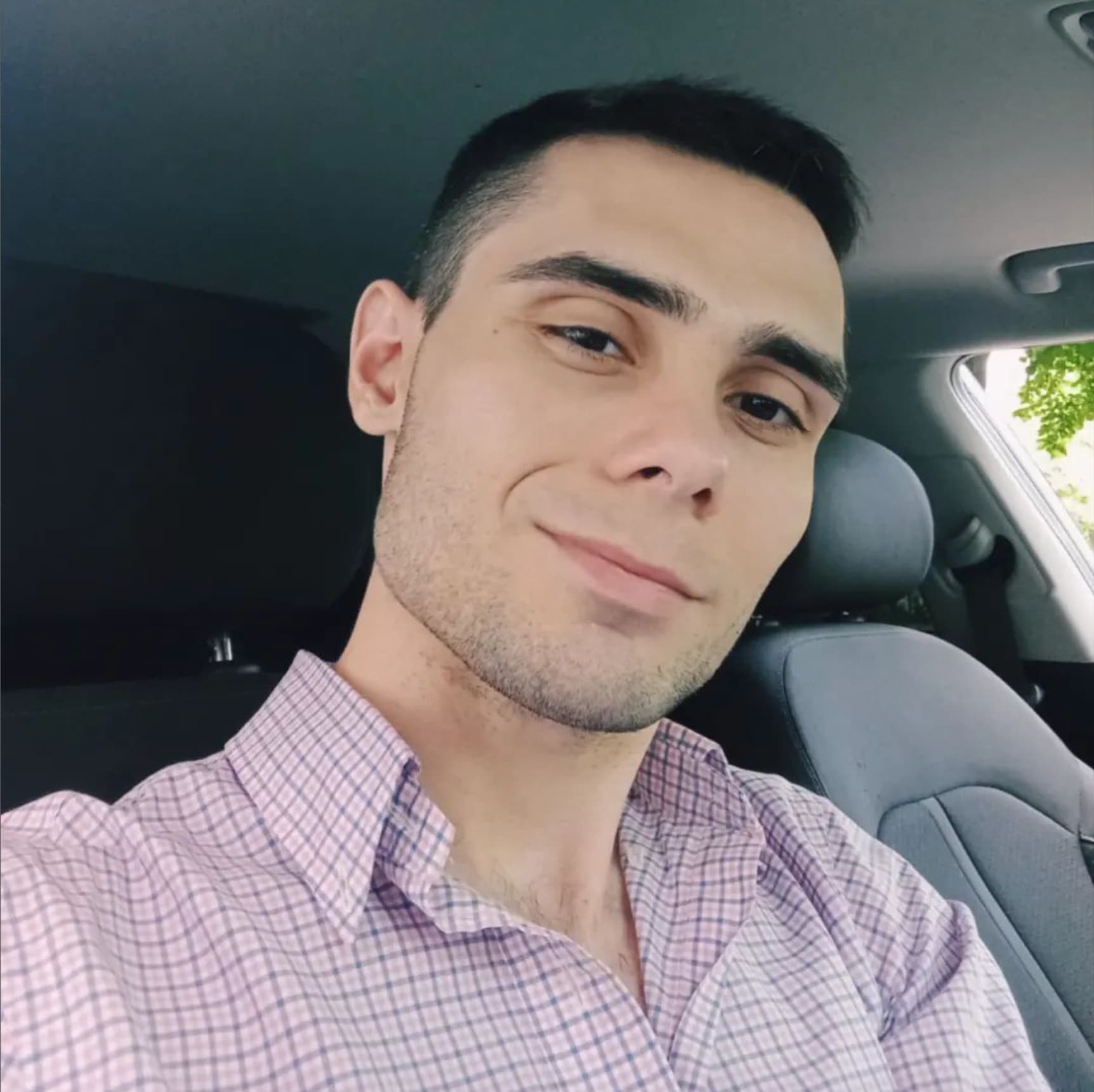 Амир Стрелков