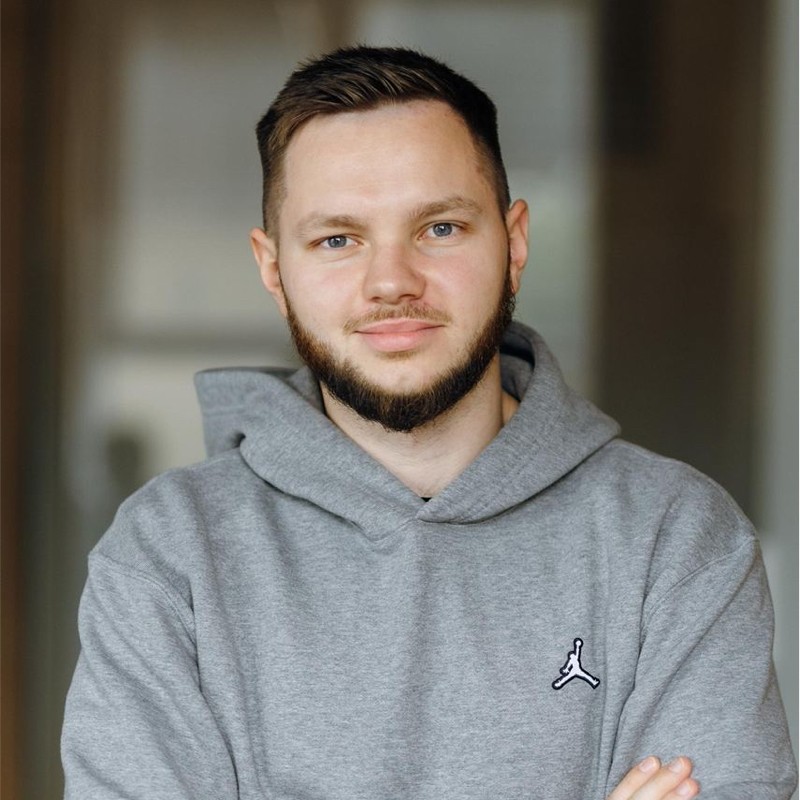 Артем Лашко