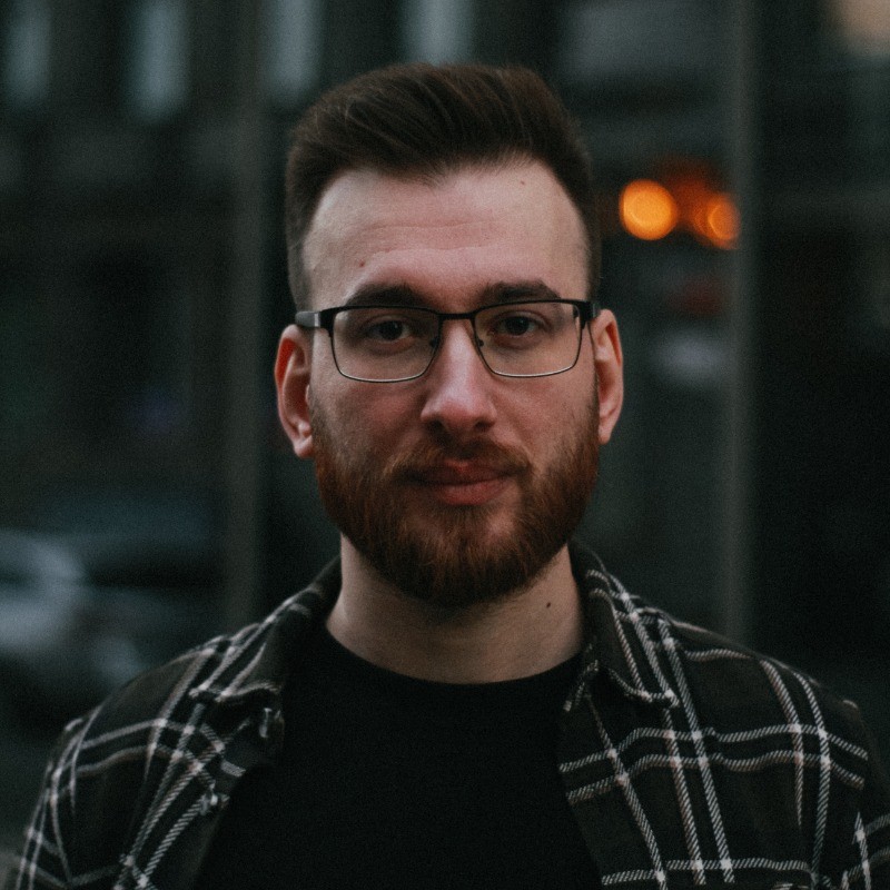 Арут Адамян