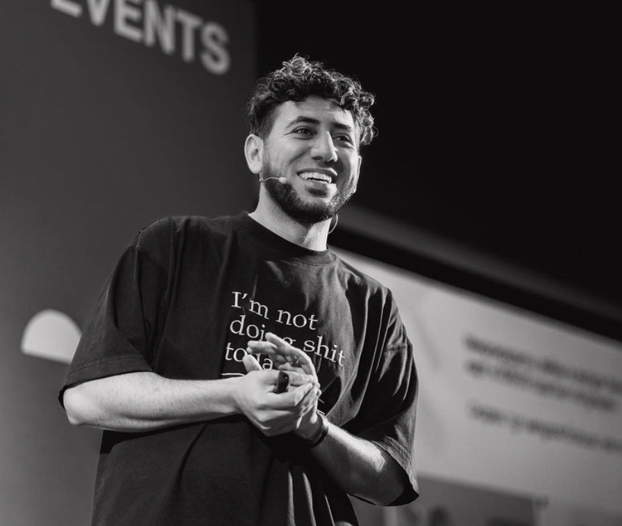 Азир Годжатов