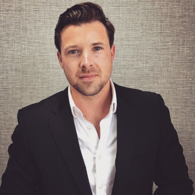 Космо Керри