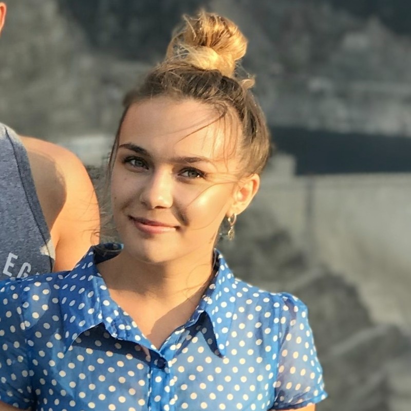 Дарина Азаренко