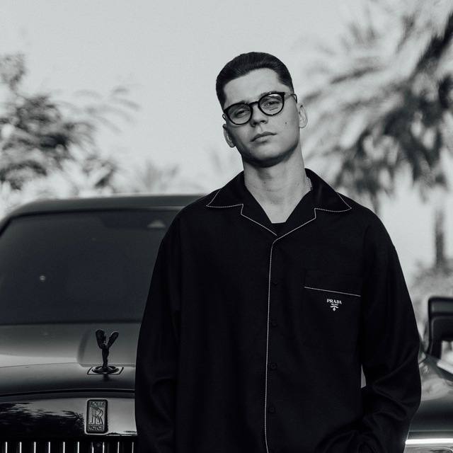 Игорь Алексеев