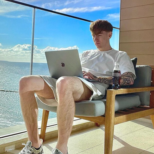 Илья Лавренко