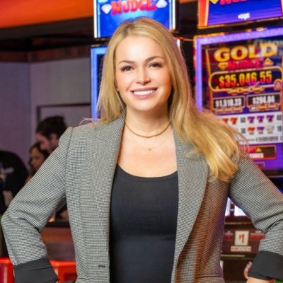 Юлия Богуславски