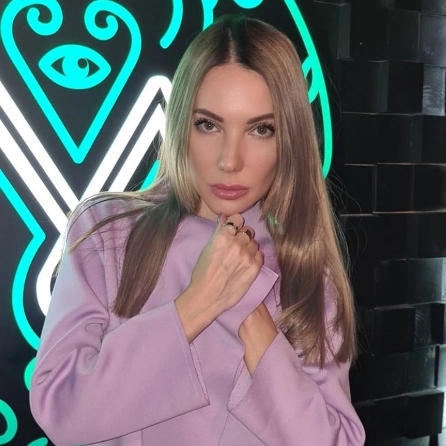 Кристина Кон