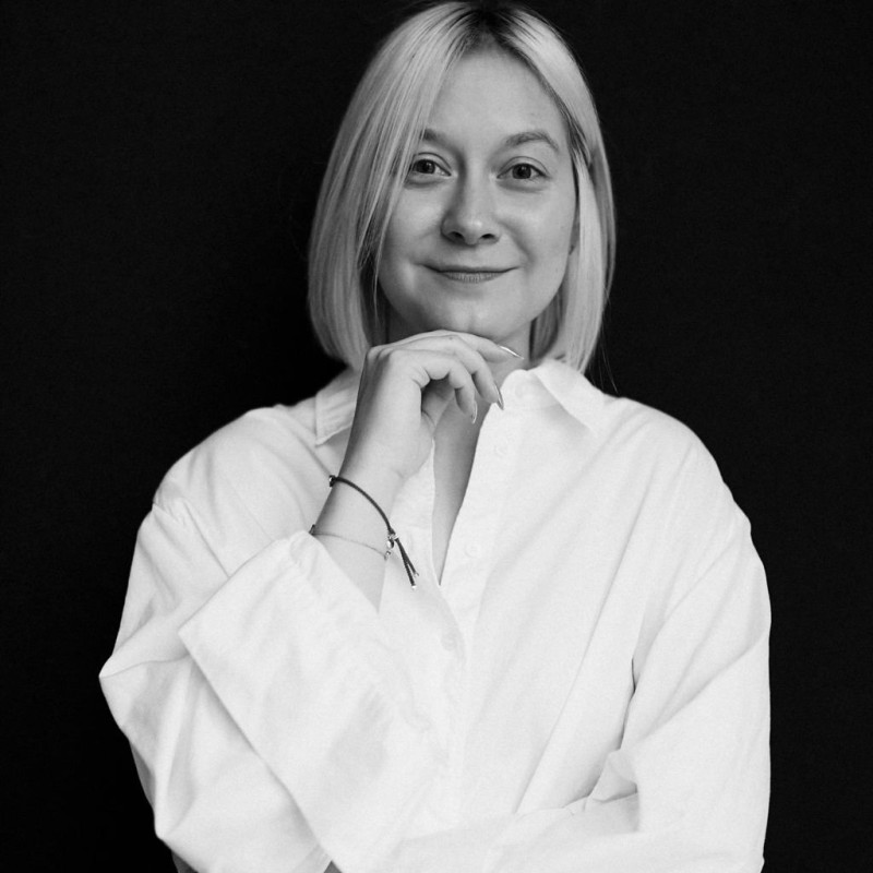 Марина Островцова