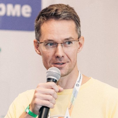 Михаил Шакин