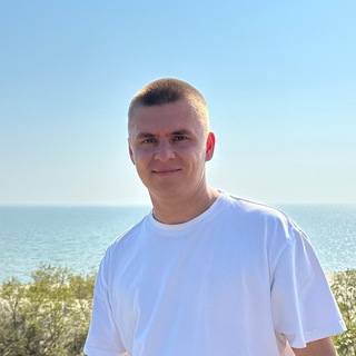 Никита Небогатиков