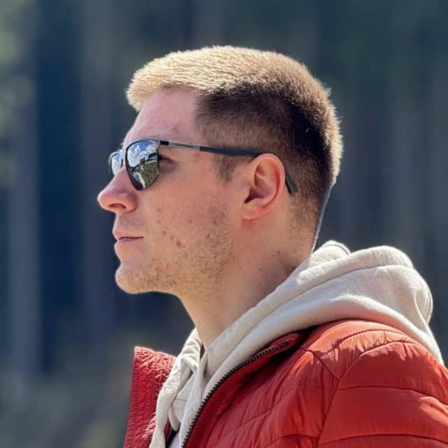 Олег Шапоренко