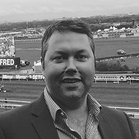 Том Макговерн