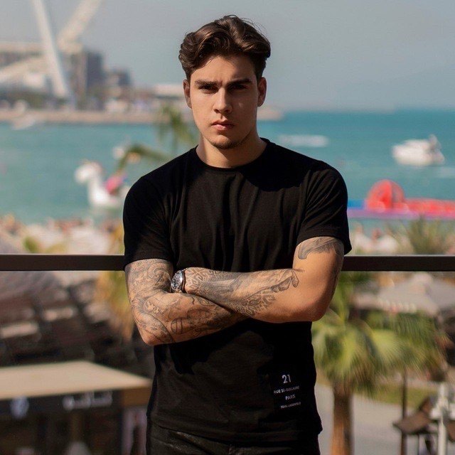 Владислав Мстоян